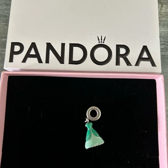 Authentic Pandora Ariel’s Sea Foam Green Dress Little Mermaid. - Picture 3 of 3